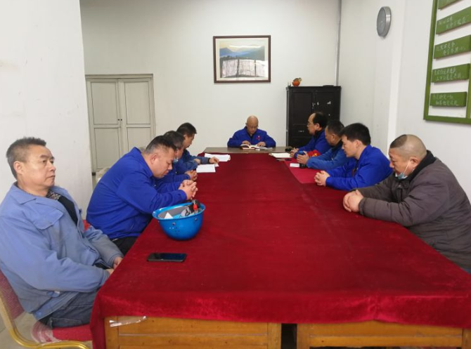 團(tuán)結(jié)一致，奮發(fā)圖強(qiáng)——機(jī)加裝配黨支部組織生活會(huì)